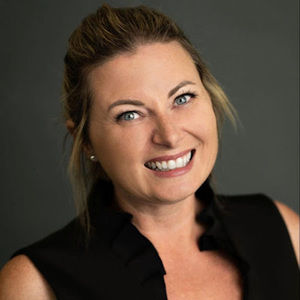 Meet your Posher, Jennifer